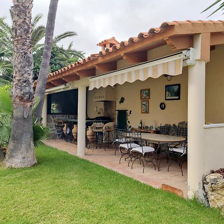 Casa Candelabro L'Alfas del Pi Ngoại thất bức ảnh